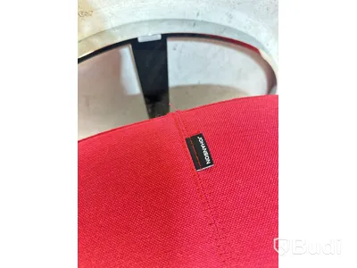 Fåtölj, Johanson Flow, Design Anders Hjelm, röd
