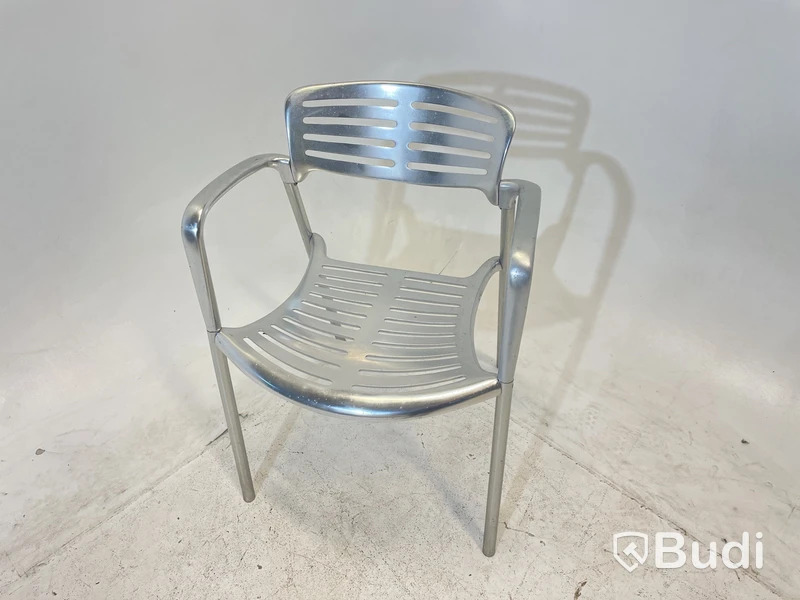 Stol Amat design Jorge Pensi