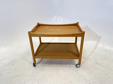 Serveringsvagn pp møbler, Design Hans J Wegner 