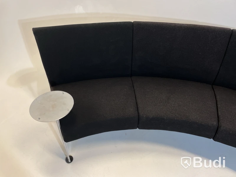 Soffa Fritz Hansen, Design Niels Gammelgaard & Lars Mathiesen (Pelikan Design)