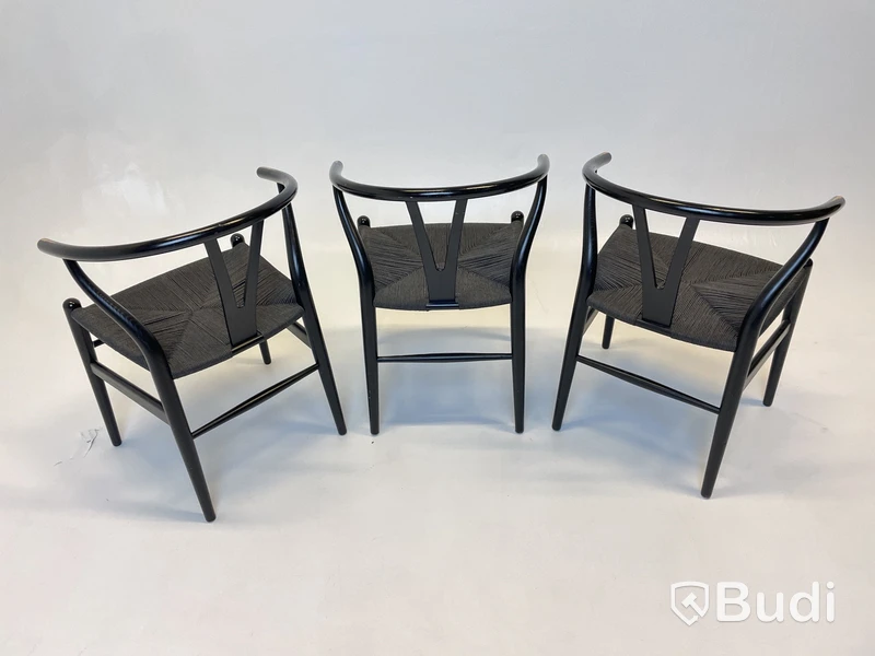 3 st. Stolar Carl Hansen & Son, CH24 svarta