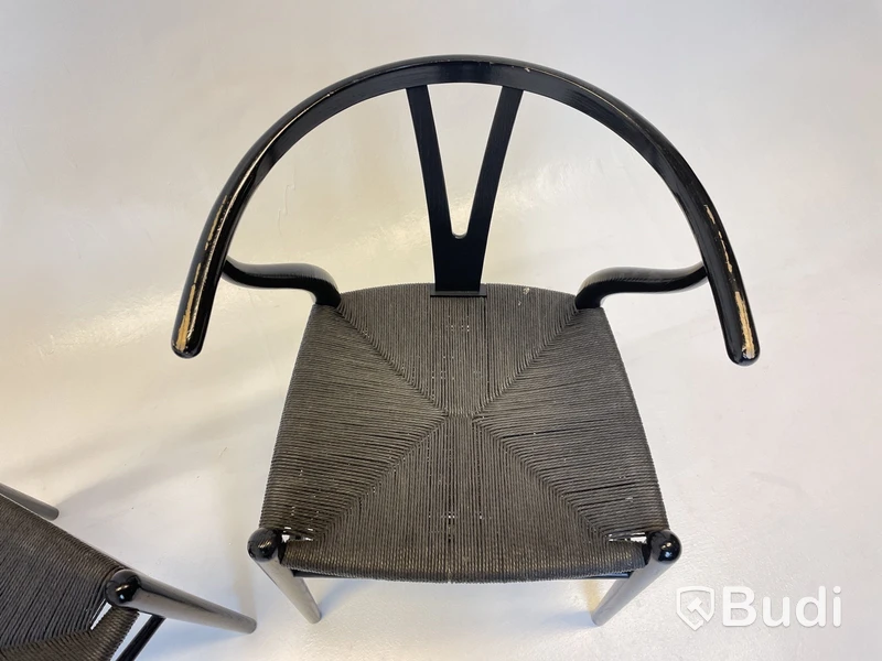 2 st. Stolar Carl Hansen & Son, CH24 svarta