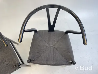 2 st. Stolar Carl Hansen & Son, svarta