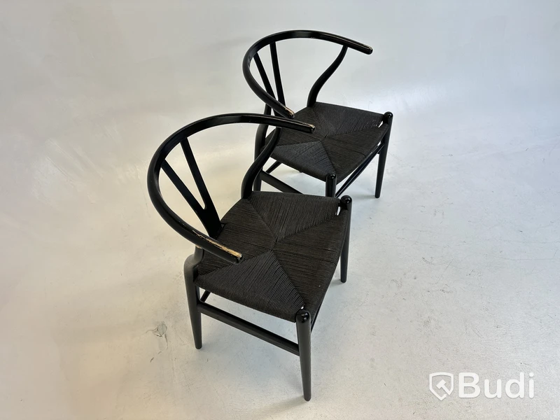 2 st. Stolar Carl Hansen & Son, svarta