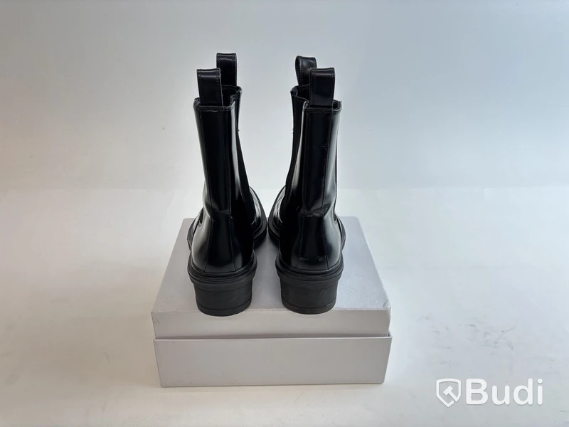 Boots Eytys