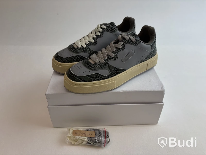 Sneakers Eytys, stl. 43
