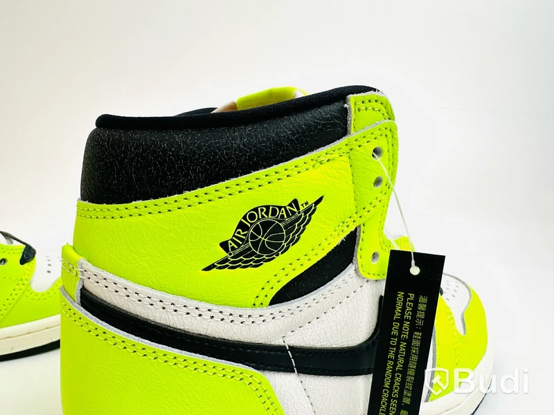 Sneakers Nike x Air Jordan 1 Retro High OG 'Visionaire', stl. 38,5