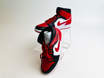 (NY) Sneakers Air Jordan 1 Mid, dam, stl. 41