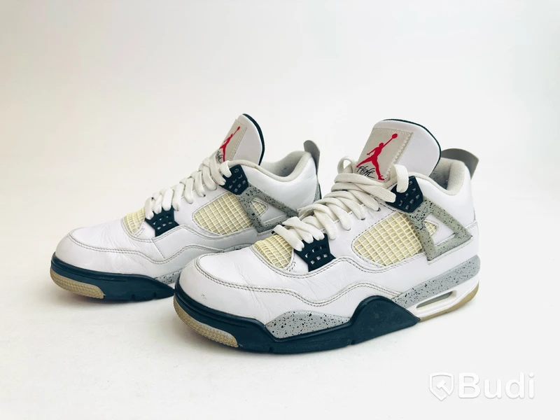 Sneakers Air Jordan 4 Retro Cement, stl. 42,5