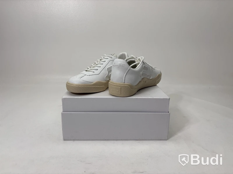 Sneakers Eytys, stl. 43