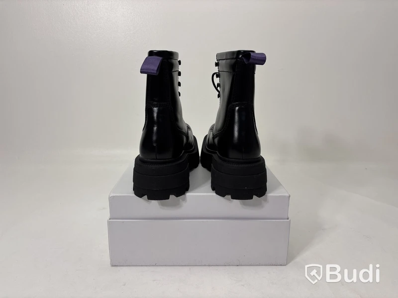 Boots Eytys