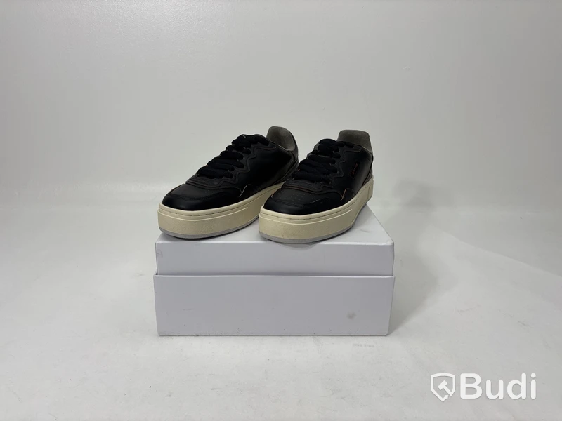 Sneakers Eytys, stl. 44