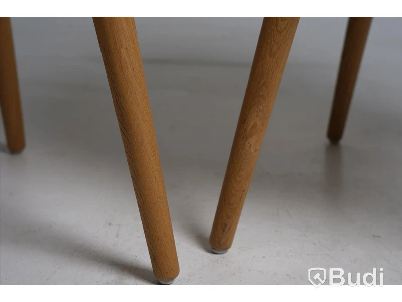 2 st. Designstol - Muuto, Fiber Armchair, natural white återvunnen plast och ek.
