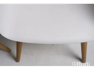 2 st. Designstol - Muuto, Fiber Armchair, natural white återvunnen plast och ek.