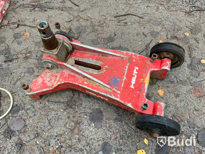 Kärnborrmaskin Hilti DCM-2. Begagnad.