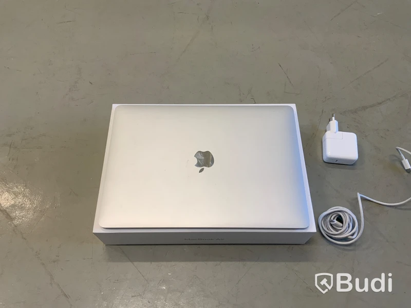 Macbook Air 13 inch 2019 Retina, 1,6 GHz Core I5, 8 GB 2133Mhz RAM, 128 GB SSD