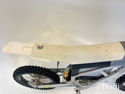 Prototyp Cake BUKK -2024 | Dirtbike | Reparationsobjekt | YW2C5M110PA000009