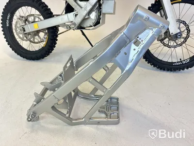 Prototyp Cake BUKK -2024 | Dirtbike | Reparationsobjekt | YW2C5M110PA000009