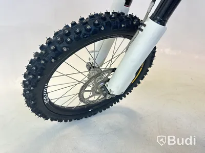 Prototyp Cake BUKK -2024 | Dirtbike | Reparationsobjekt | YW2C5M110PA000009