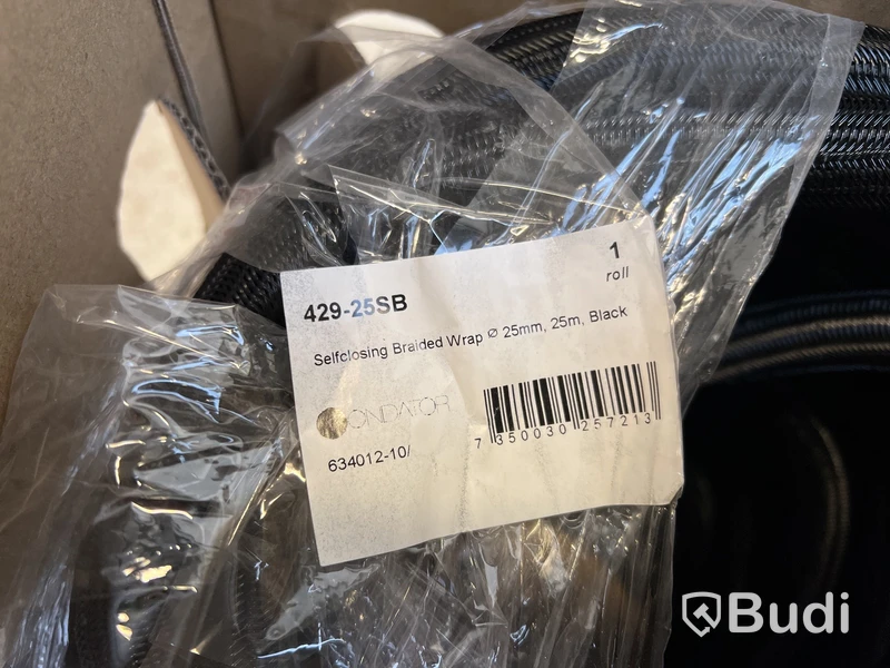 7 st. Kartonger med kabelstrumpa Techflex och Forming function, flätad och självstängande