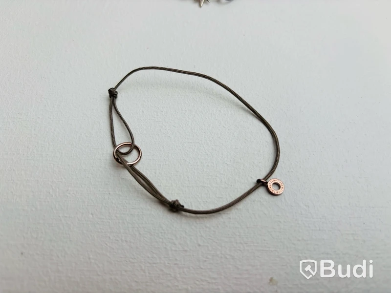 Parti med armband Thomas Sabo, olika modeller