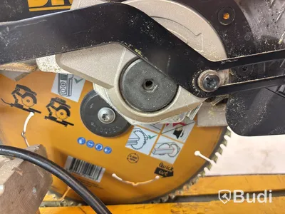 Kap- och gersåg med sågbänk Dewalt DW717XPS