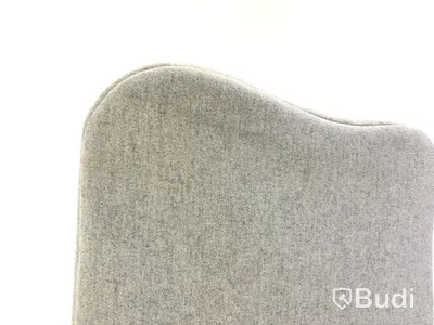 2 st. Stolar, the Love Chair