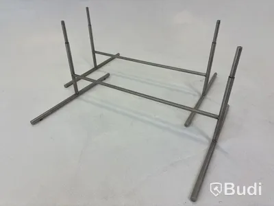 3 st. Klädställ / klädhängare i metall