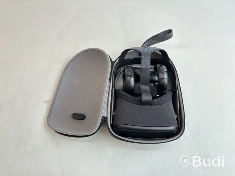 Virtual reality headset Oculus Quest, 64 GB