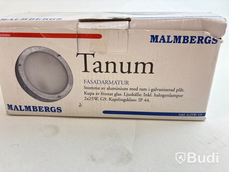 Parti med väggarmaturer Malmbergs, olika modeller