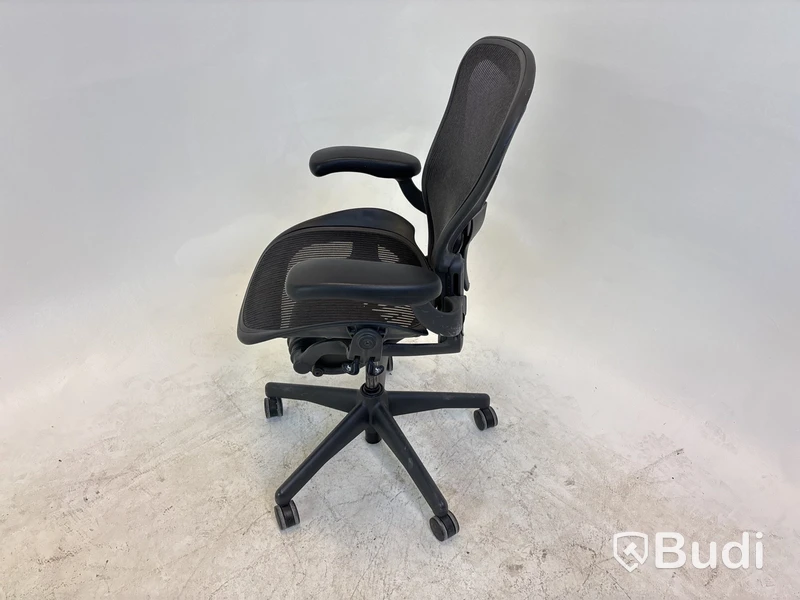 Höj- och sänkbar kontorsstol Herman Miller