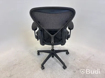 Höj- och sänkbar kontorsstol Herman Miller