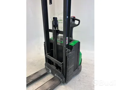 Gåtruck / Ledtruck Cesab, S210