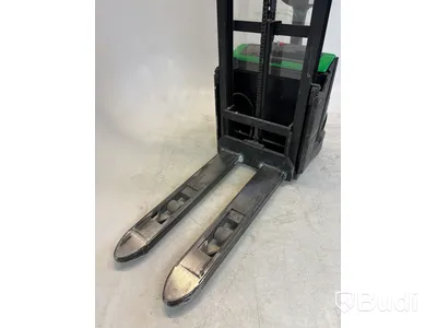 Gåtruck / Ledtruck Cesab, S210