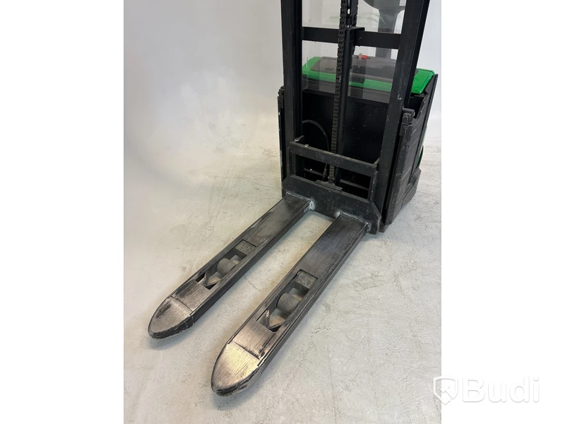Gåtruck / Ledtruck Cesab, S210