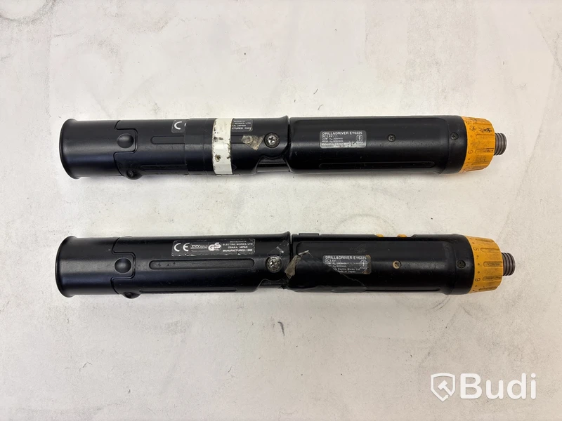 2 st. Batteridrivna skruvdragare Panasonic, EY6225