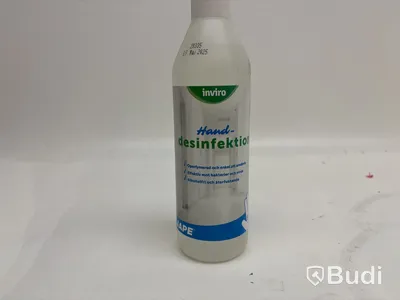 Parti med rengöringsmedel Jape