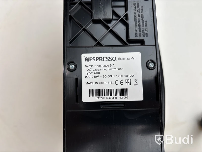 Kaffebryggare Moccamaster + Nespresso Essenza Mini inkl. Mjölkskummare Nespresso