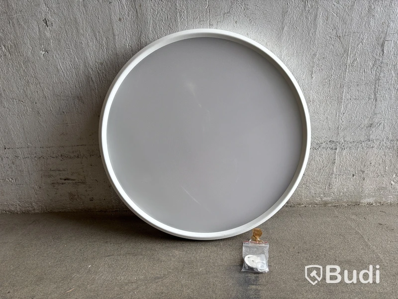 Vit rund lampa
