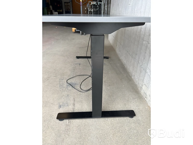 Höj- och sänkbart skrivbord RolErgo