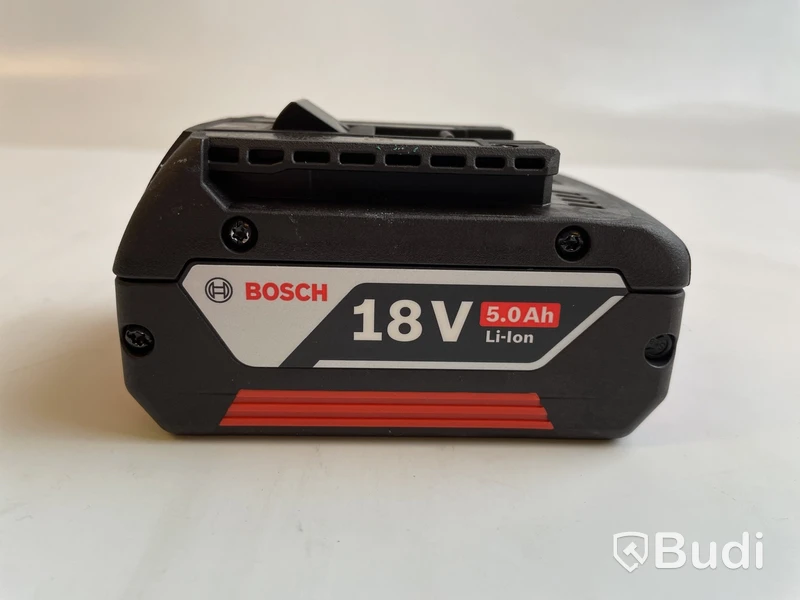 2 st. Batterier och 1 st. laddare Bosch professional