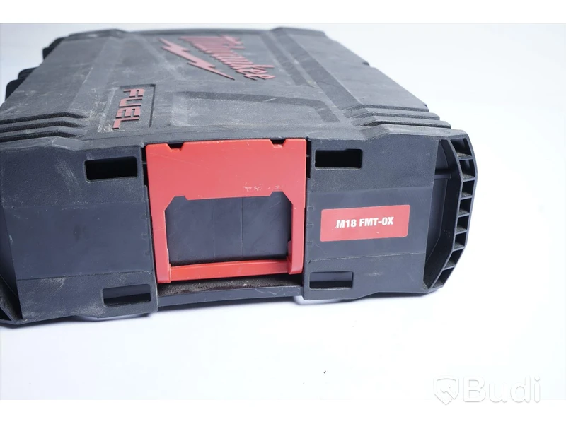 Multiverktyg – Milwaukee FMT-0x M18, Funktionstestad. Utan batteri, inkl laddare