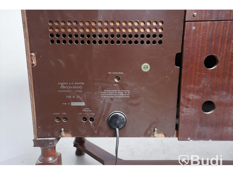 Radio, Grammofon Penton, Opera V11, 1950-tal. Obs! Ej funktionstestad.