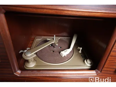 Radio, Grammofon Penton, Opera V11, 1950-tal. Obs! Ej funktionstestad.