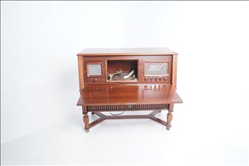 Radio, Grammofon Penton, Opera V11, 1950-tal. Obs! Ej funktionstestad.