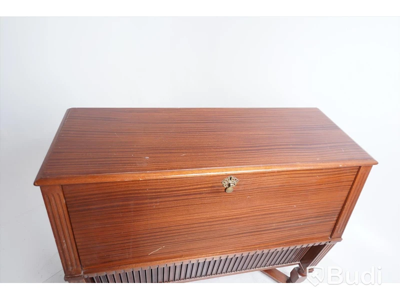 Radio, Grammofon Penton, Opera V11, 1950-tal. Obs! Ej funktionstestad.