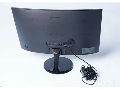 Datorskärm med tangentbord, mus - Samsung LC24F390FHRXEN samt Voxicon tangentbord och mus