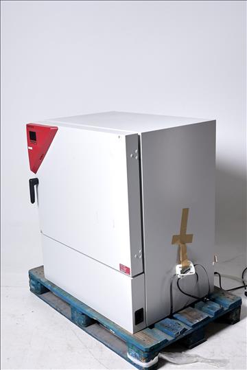 Klimatkammare – Binder KBF-S 115 för medicinskt bruk. 
