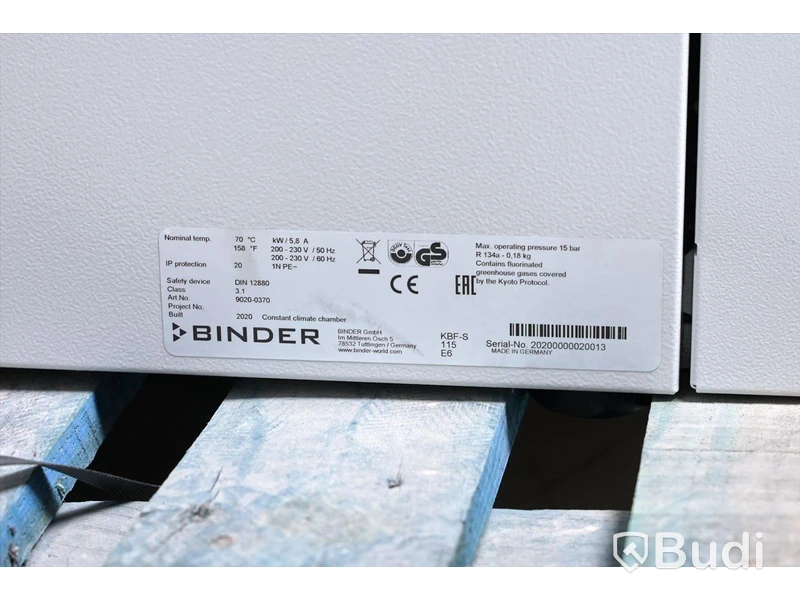 Klimatkammare – Binder KBF-S 115 för medicinskt bruk.