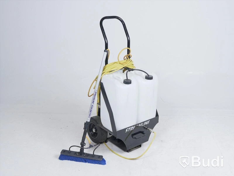 Rengöringssystem Streamline Trolley SF-TR50L-072 och Ecoline Pole och borste, Totalt ord. pris inkl. moms: ca 20.000 kr. OBS! laddare saknas